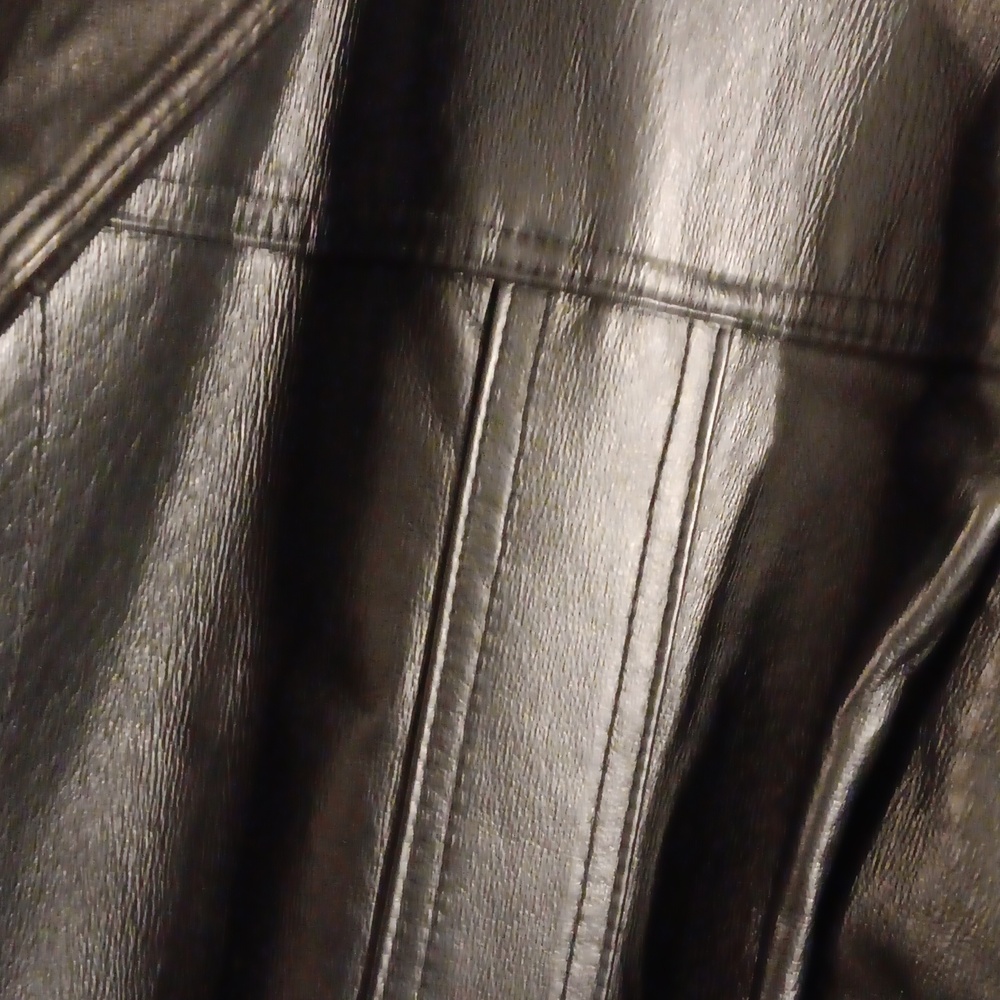 Final Reduction Black Leather Jacket - image 8